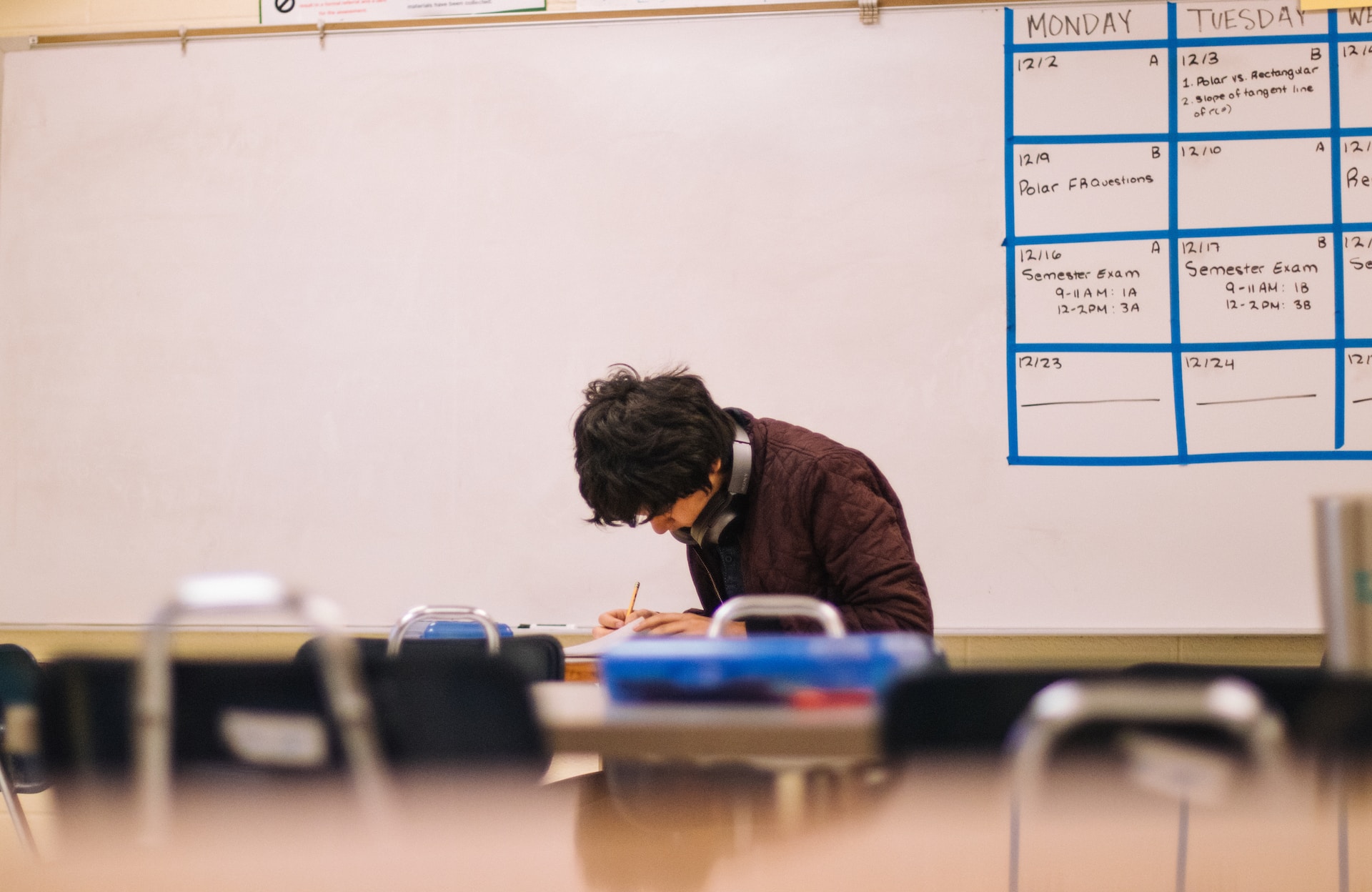 Cómo concentrarse para estudiar con ruido - los mejores trucos