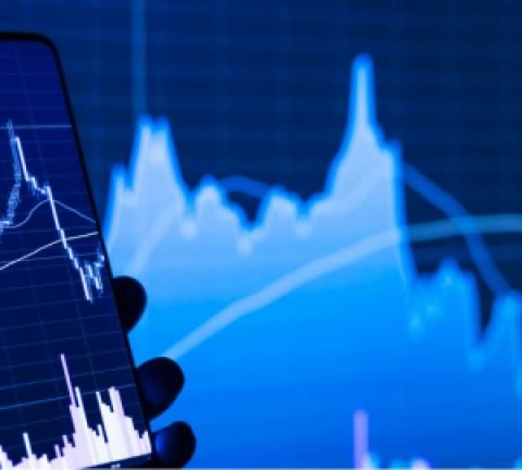 Card Grado Economia Presencial