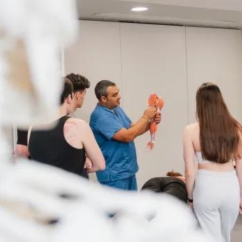 Prepárate para la profesión y para la vida en UNIE Universidad_2