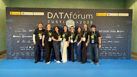 UNIE Universidad en DATAfórum Justicia 2026 - Alumnas vertical UNIE Universidad en DATAfórum Justicia 2026 - Alumnas vertical