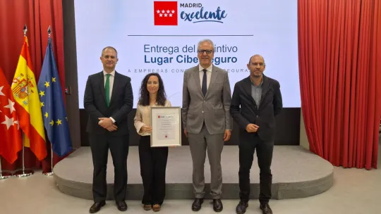 sello «Madrid Excelente – Lugar Ciberseguro» sello «Madrid Excelente – Lugar Ciberseguro»